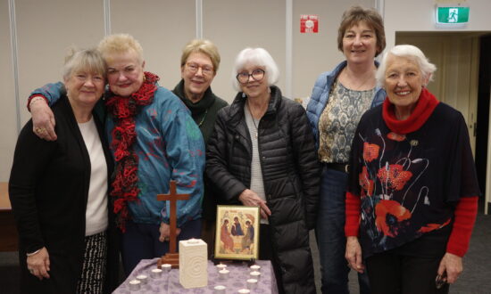 Geraldine Hawkes, Trish Urbaniak, Denise McCabe, Lyn Von der Borch, Sue Sheldrick and Leonie Holmes at CWL’s Day of Reflection.