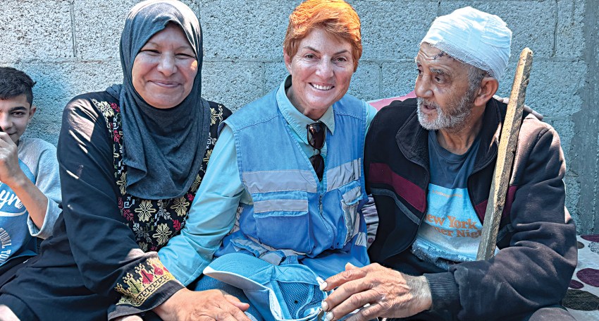 Jodie Clark with Sana and Abdullah in Rafah.