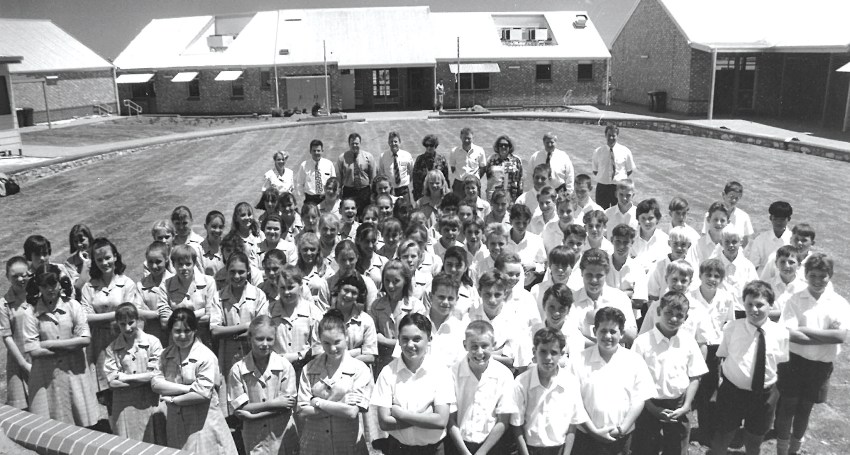 Students at Xavier College in its opening year of 1995.